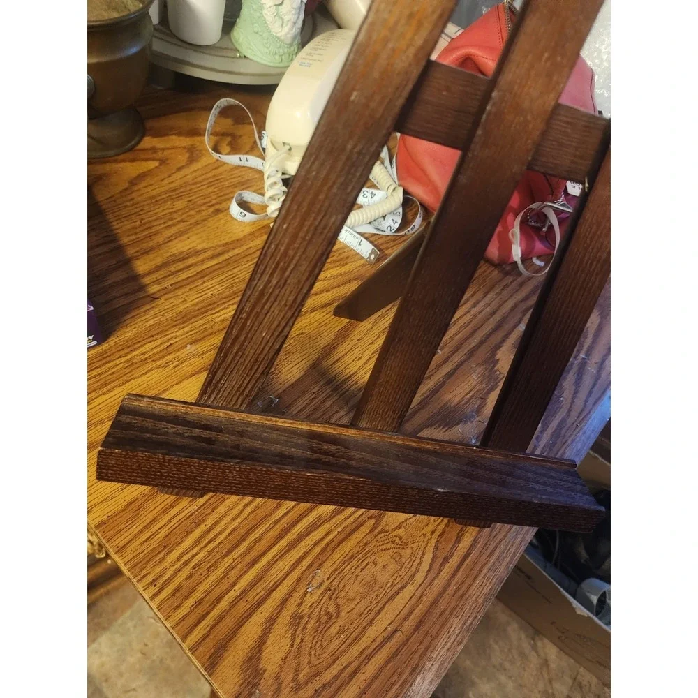 Vintage Solid Wood Table Top Art Display Easel Fold Out 16